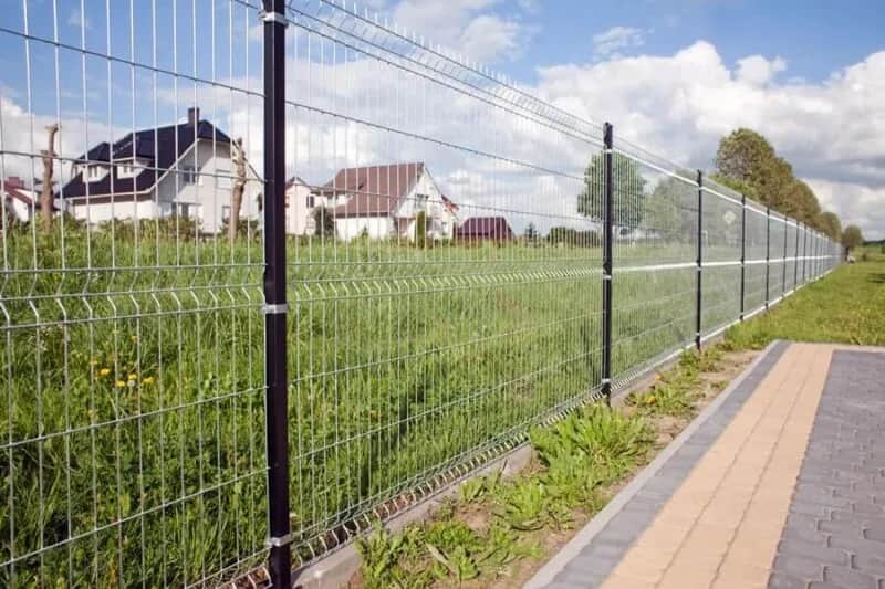 Jaka wysokość ogrodzenia jest najlepsza dla Twojej posesji?