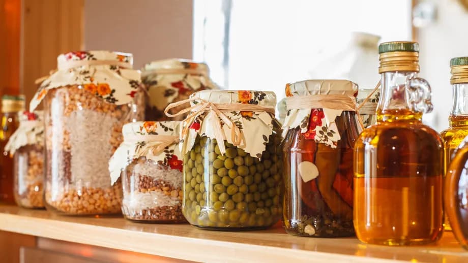 Jak zrobić regał do spiżarni - proste kroki i niezbędne materiały Jak zrobić regał do spiżarni - proste kroki i niezbędne materiały