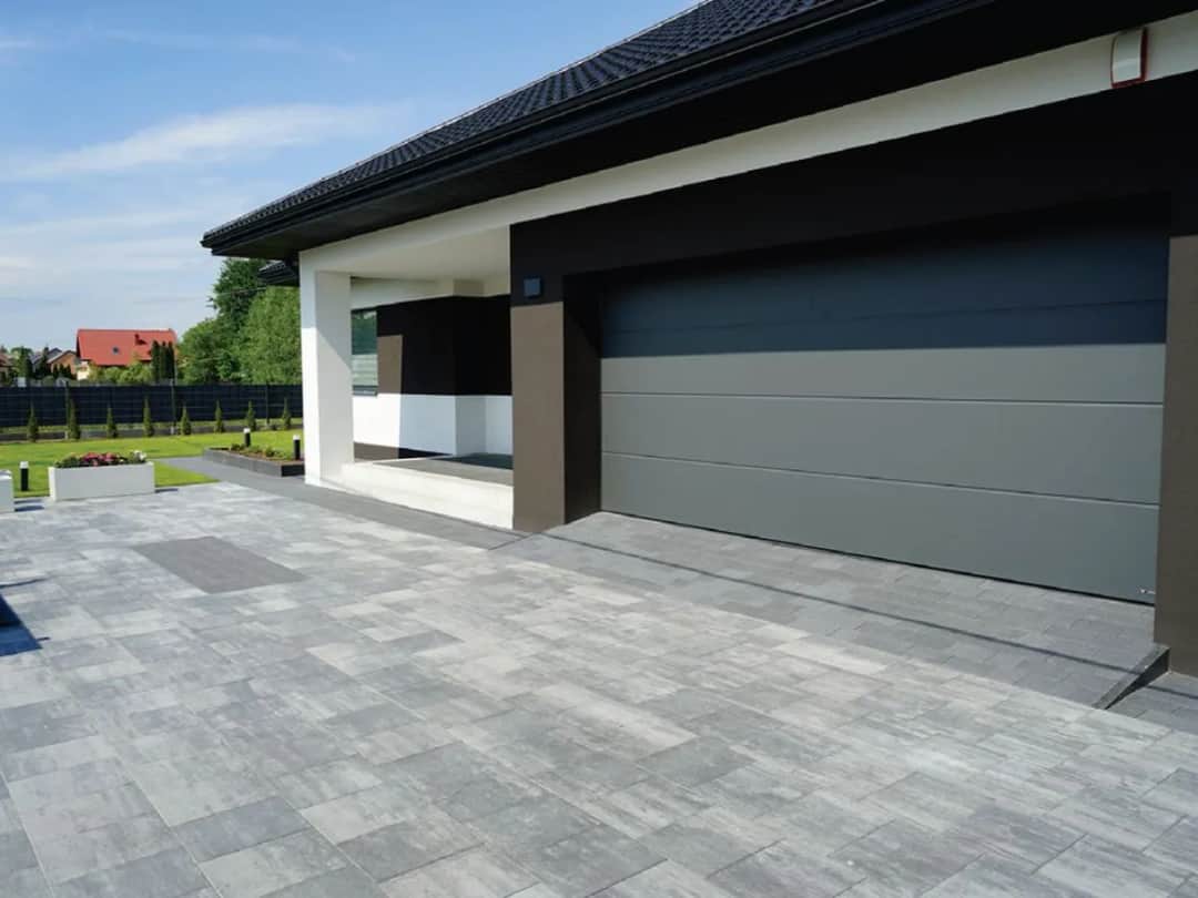 Jak zrobić podjazd do garażu – krok po kroku, nie popełnij tych błędów