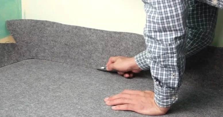 Jak położyć wykładzinę na panele bez błędów i oszczędzając czas