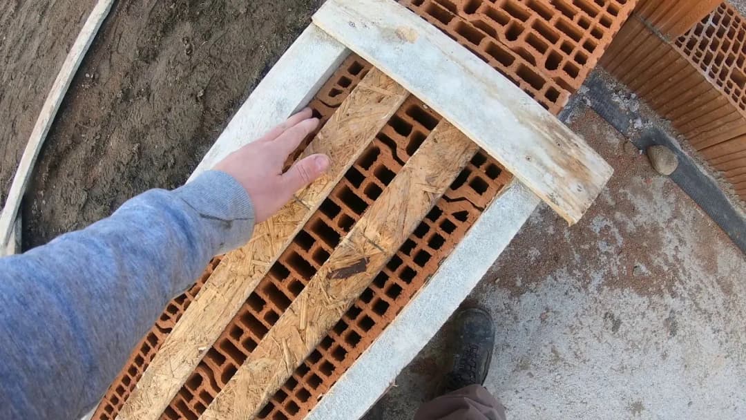 Porotherm jaka zaprawa - wybierz najlepszą zaprawę do murowania